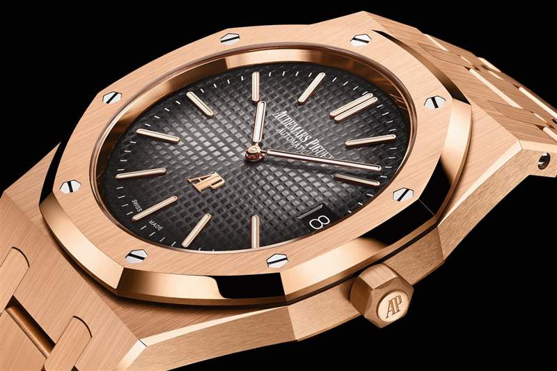 愛彼推出配備全新機芯的皇家橡樹“Jumbo”超薄款（Ref. 16202）-復刻表