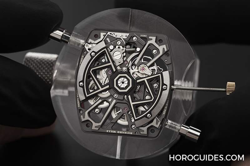 蝶形自動盤，自由切換上鏈模式！RICHARD MILLE RM 35-03 Rafael Nadal自動上鏈腕表-復(fù)刻表