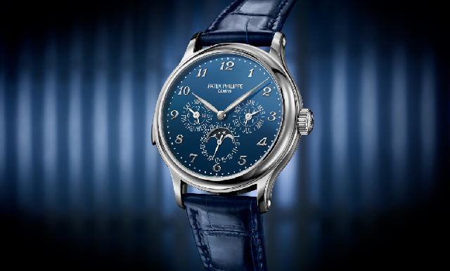 視聽都是極致饗宴！百達翡麗5374G三問萬年歷，「教堂鐘聲」配藍色大明火琺瑯表面-復(fù)刻表