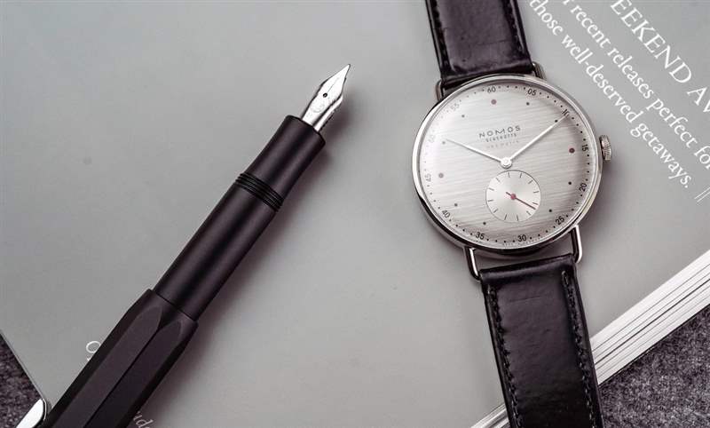 職場(chǎng)選表，實(shí)用至上｜NOMOS Slivercut面盤(pán)的洗鏈魅力-復(fù)刻表