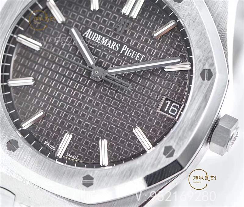 ZF廠愛(ài)彼15500復(fù)刻做工怎么樣,AP皇家橡樹(shù)鋼王-復(fù)刻表