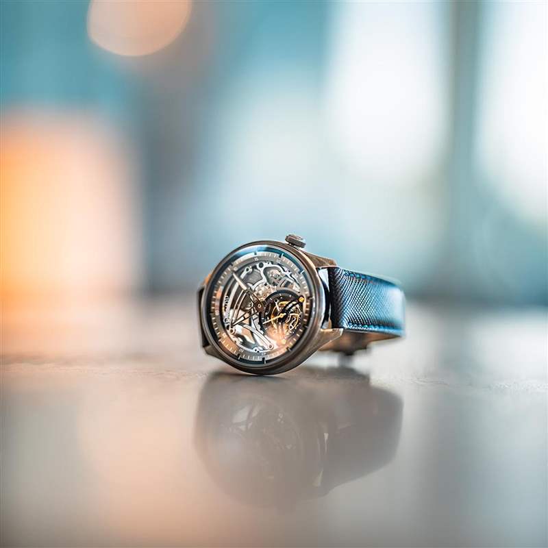 瑞士初創(chuàng)表廠BA111OD進(jìn)駐香港嶄新商業(yè)模式造就極親民陀飛輪-復(fù)刻表