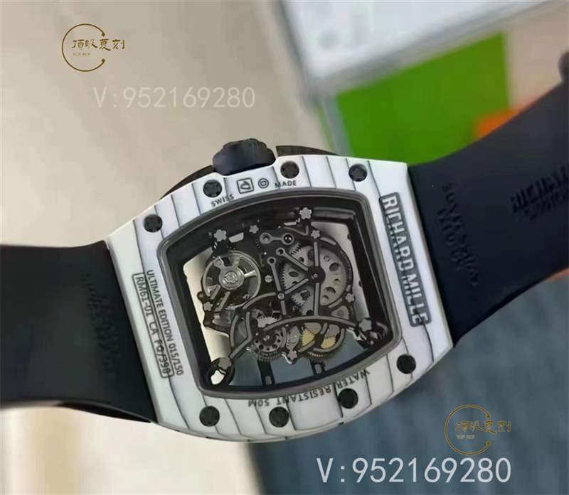 土豪揚言要買手表就要買貴的(你贊同嗎)-復刻表