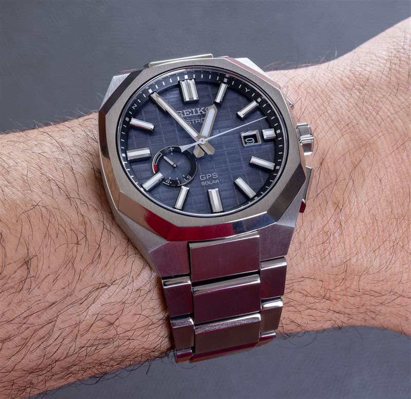 手表評(píng)測(cè)：精工Astron GPS太陽(yáng)能SSJ013帶集成鈦表鏈-復(fù)刻表