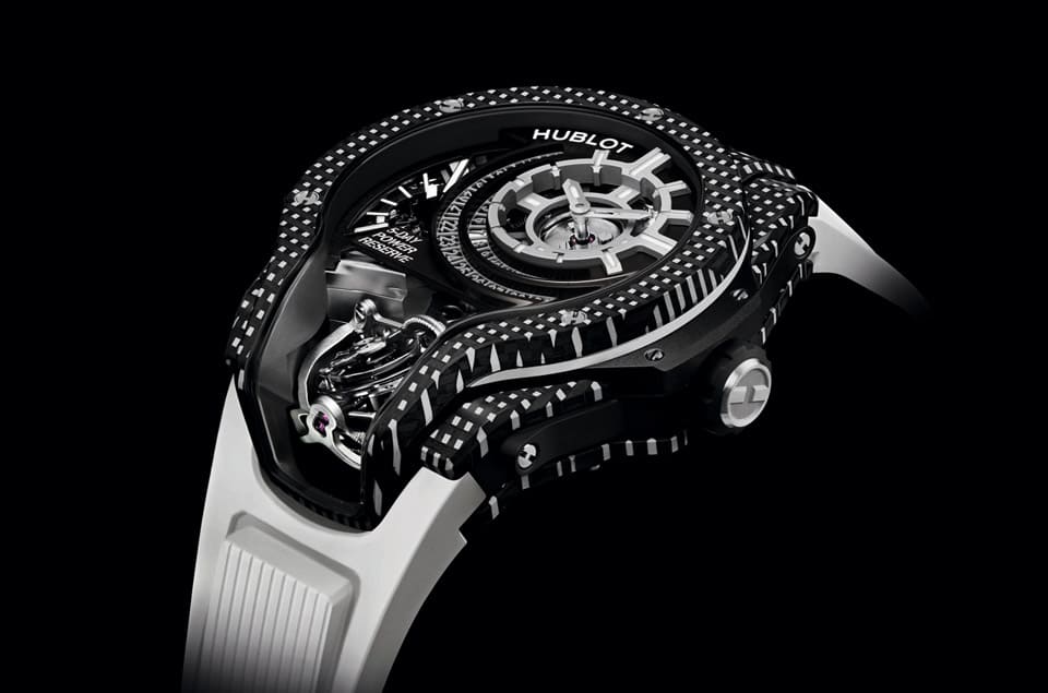 宇舶MP-09雙軸陀飛輪再次結合3D碳纖維材質這次改為耐看好搭的白色-復刻表