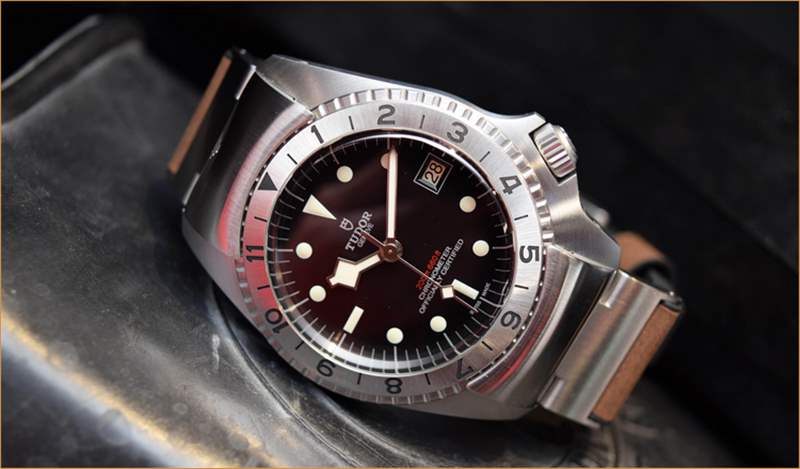 柏萊士帝舵哪個檔次高 柏萊士和帝舵哪個品牌好(柏萊士和帝舵哪個檔次高)-復(fù)刻表