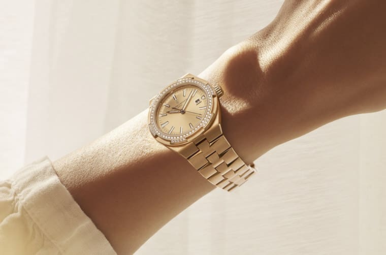 江詩丹頓中性尺寸Overseas自動表再追加粉紅金面盤款式向現(xiàn)代女性探險精神致敬-復(fù)刻表