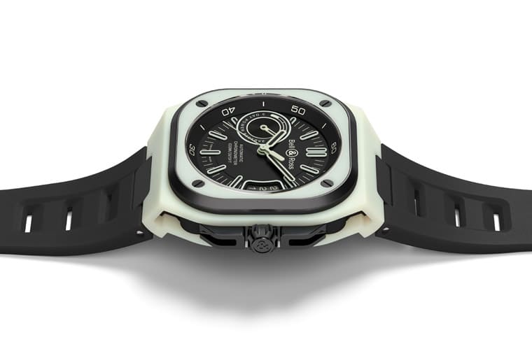 柏萊士夜光系列BR-X5 Green Lum再進(jìn)化整枚表殼都會發(fā)出綠光-復(fù)刻表