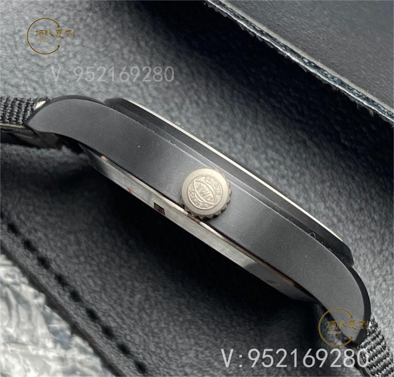 M+廠力作:萬國馬克飛行員系列黑桃A特別款腕表全面評測-復(fù)刻表